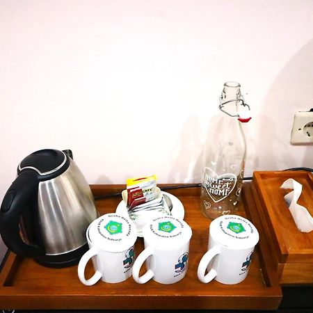 Penginapan Rsud Rt Notopuro シドアルジョ エクステリア 写真